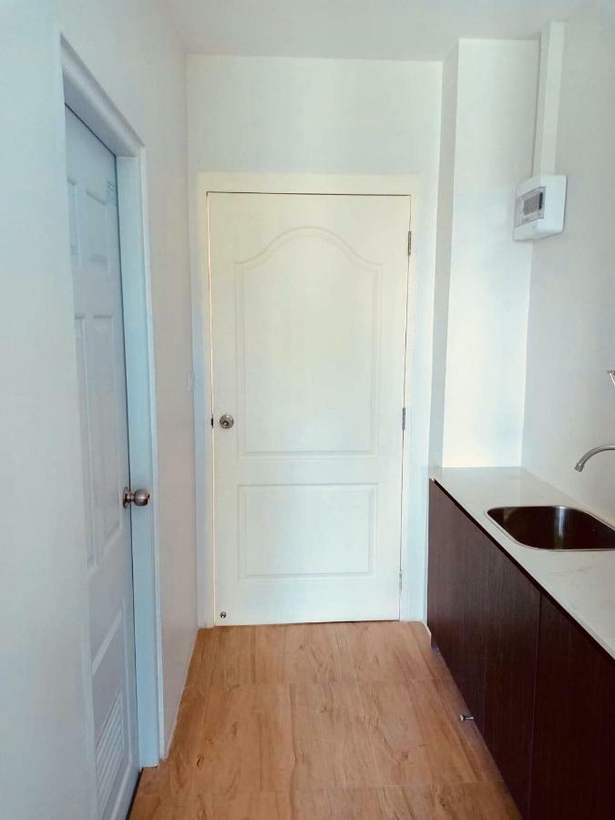 Teak Villa Bangkok Luaran gambar