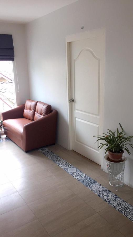 Teak Villa Bangkok Luaran gambar